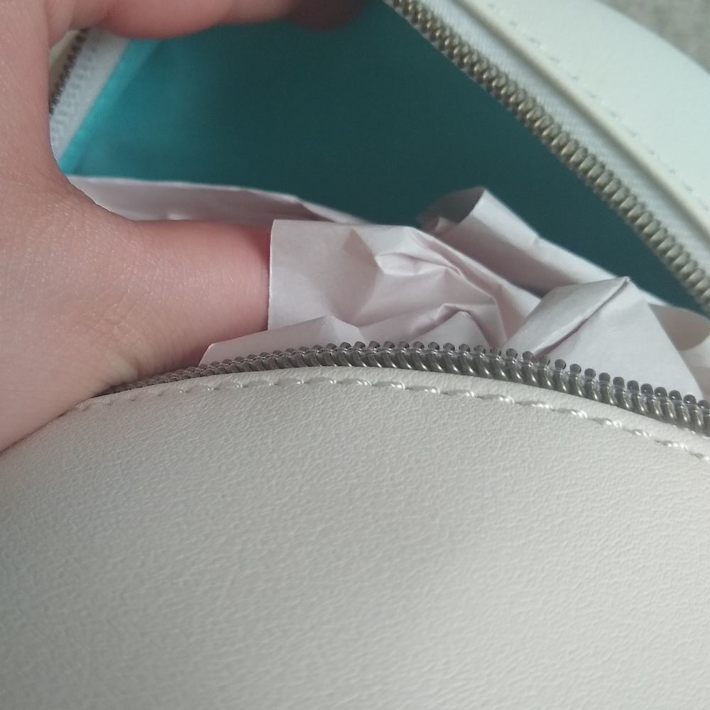 Loungefly Disney Dumbo Mini Backpack - Picture 4 of 4